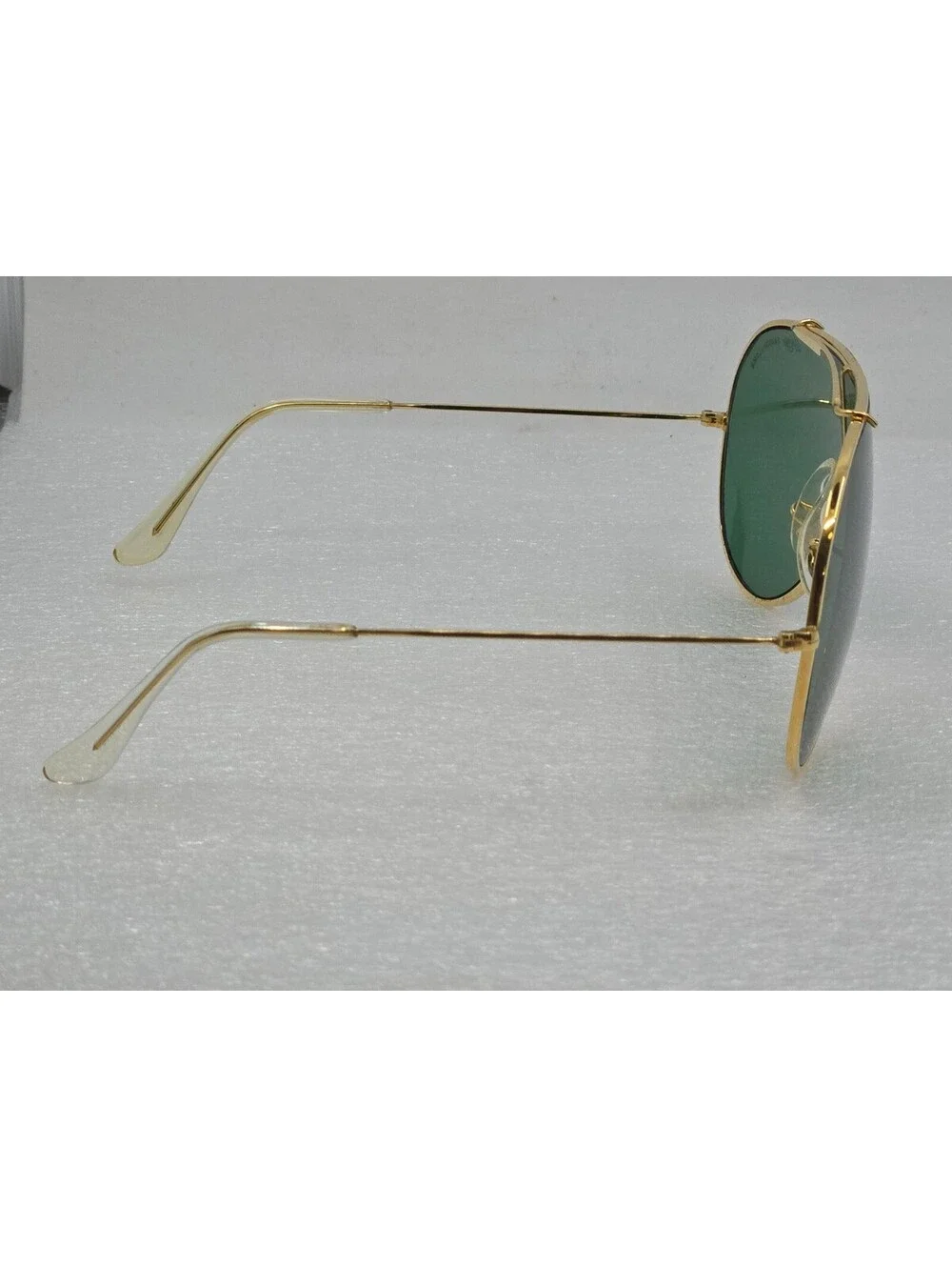 1980s Bausch & Lomb Ray-Ban Wings Sunglasses Gold Frame Green G15 Shield Lens